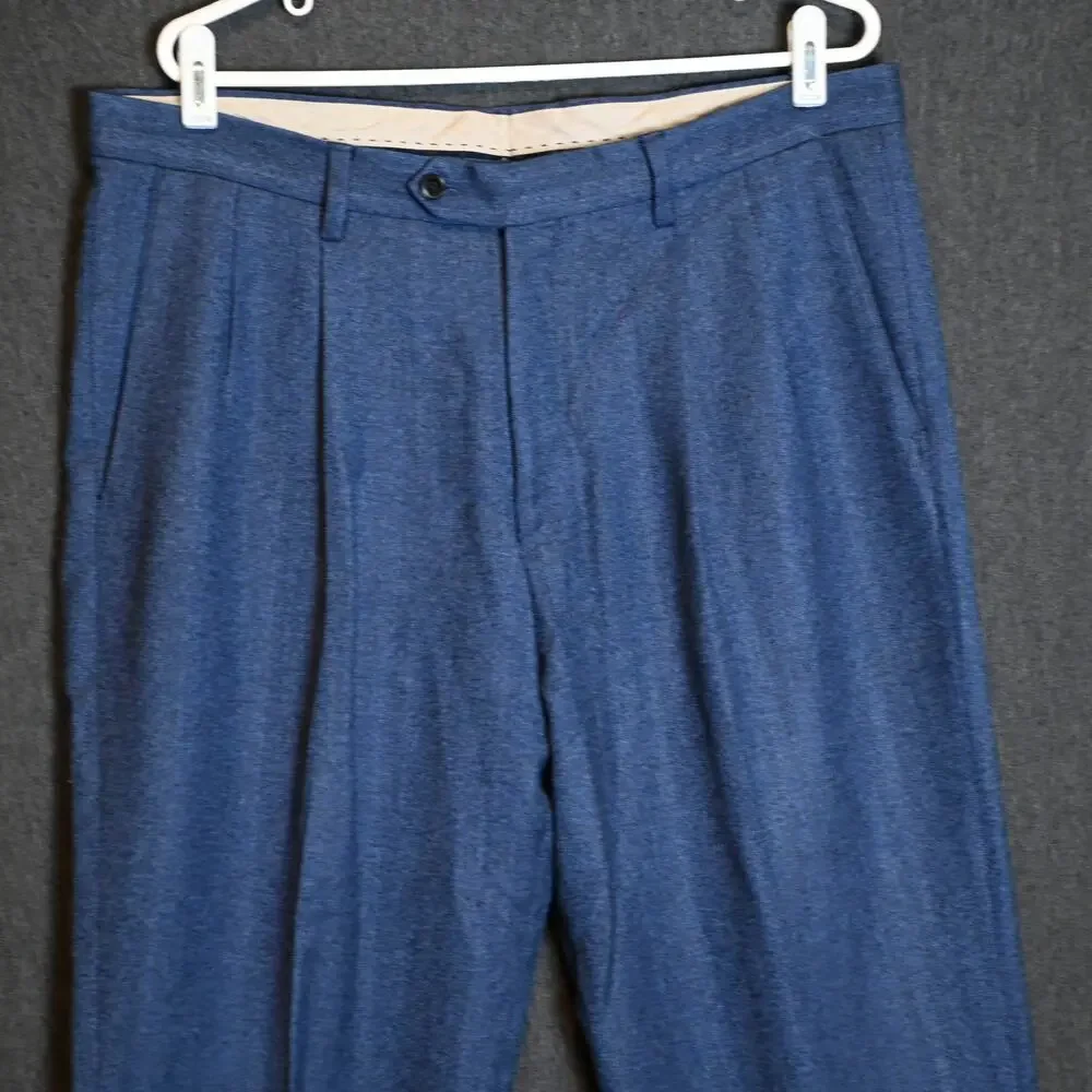 Paul Fredrick Men's 37 (36x29 actual) 100% Wool Classic Fit Pleated Trousers